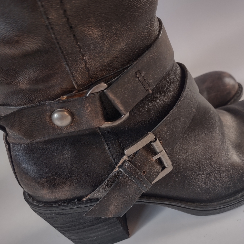 Sold on M Vintage 9 west tall dark brown boots 6.5 - Picture 6 of 9